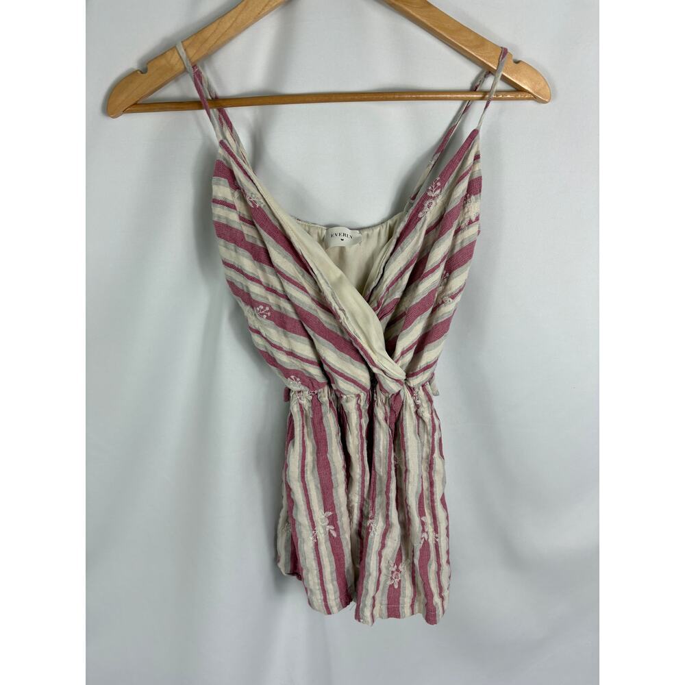 Everly Pink White Stripe Embroidered Detail Romper Size Small